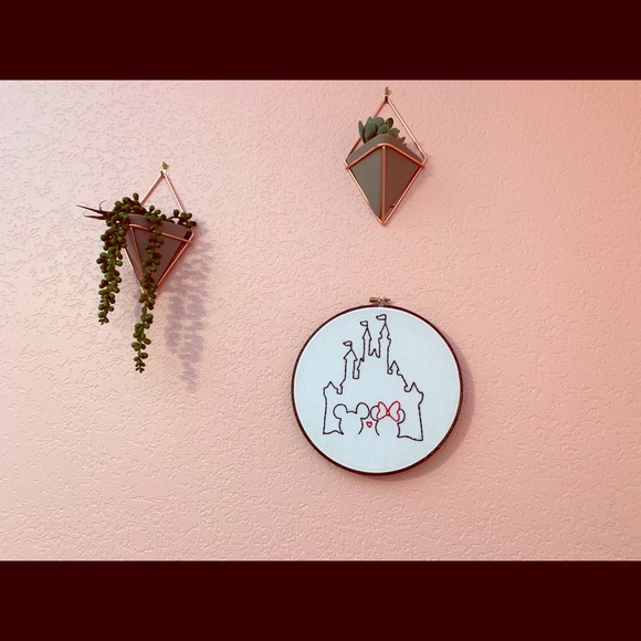 Disney-inspired embroidery art - Picture 2 of 3